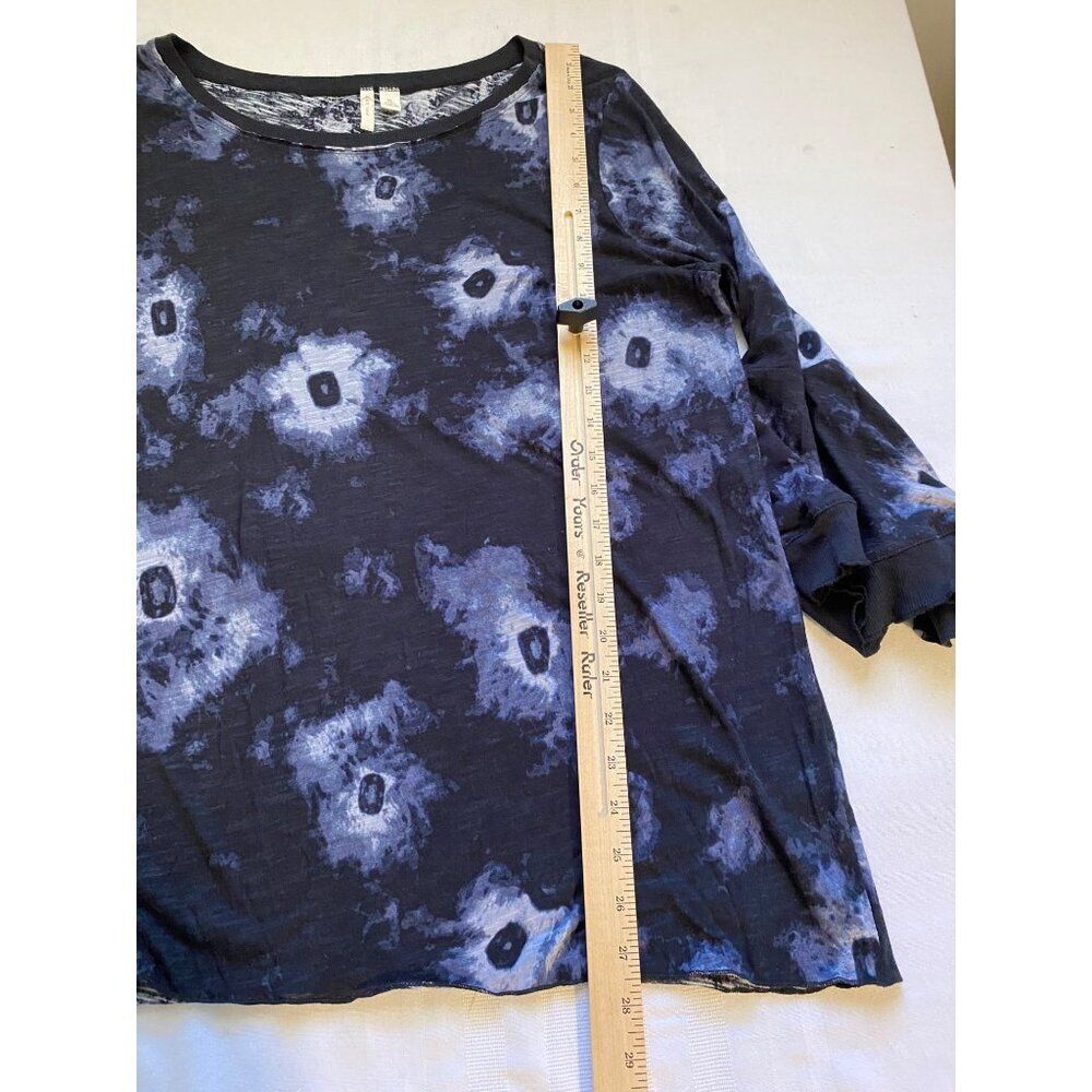 Est. 1946 Tie-Dye Womens Top With Ruffled Sleeves XL Black & Blue Long Line - Picture 4 of 9